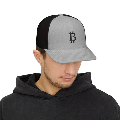 bit. trucker hat